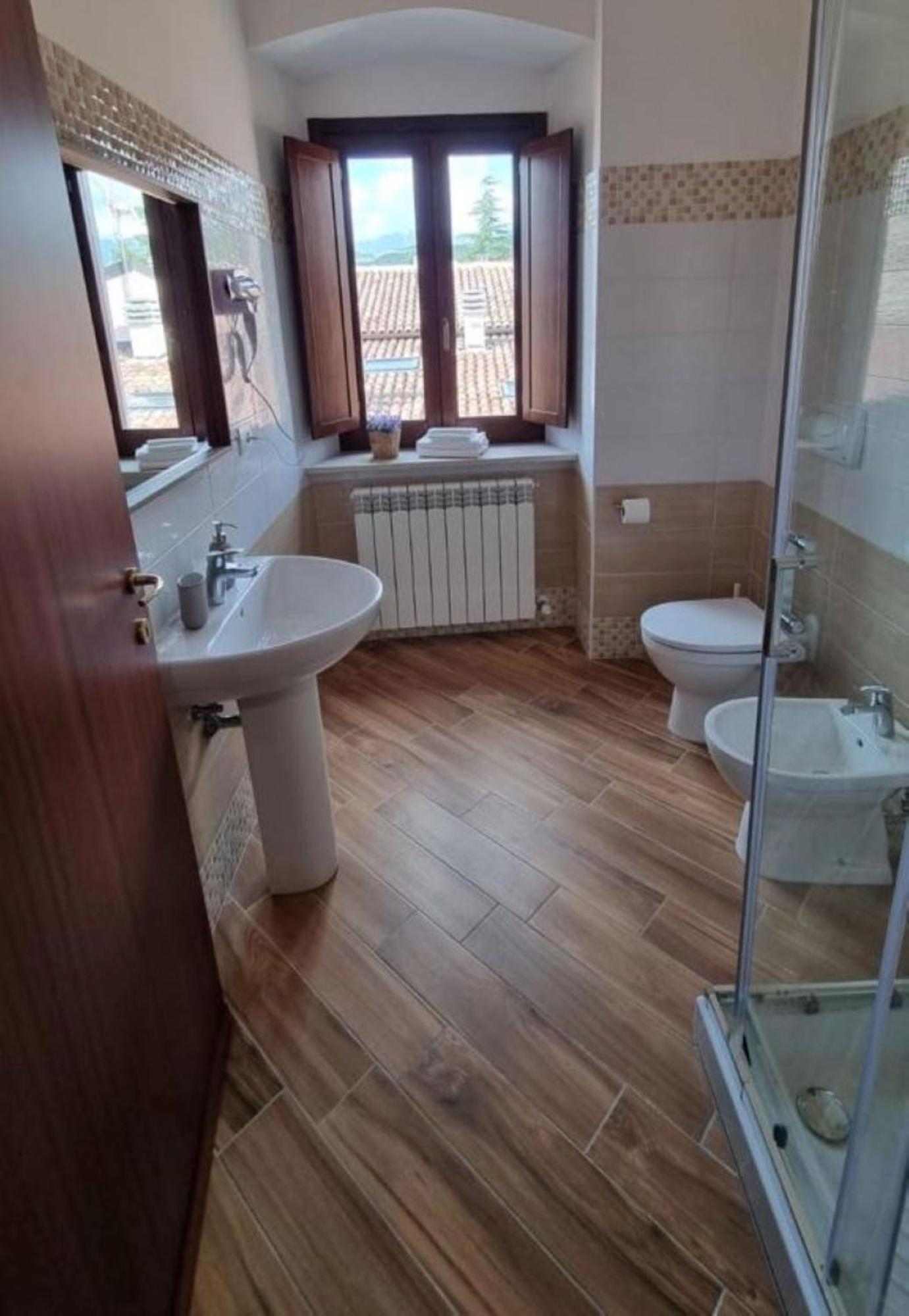 Antica Dimora San Crisante - Centro Storico Apartment LʼAquila Екстериор снимка