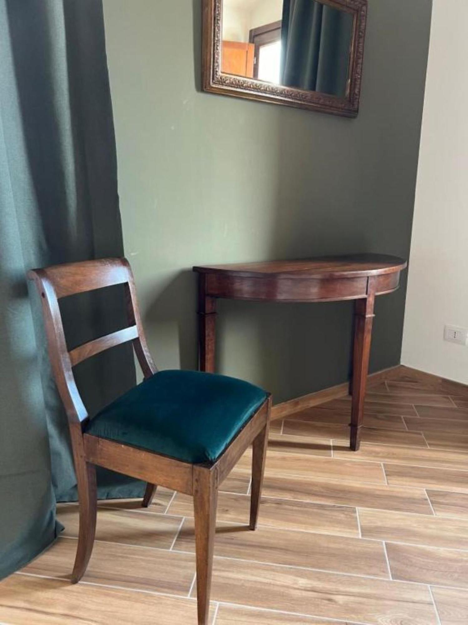 Antica Dimora San Crisante - Centro Storico Apartment LʼAquila Екстериор снимка