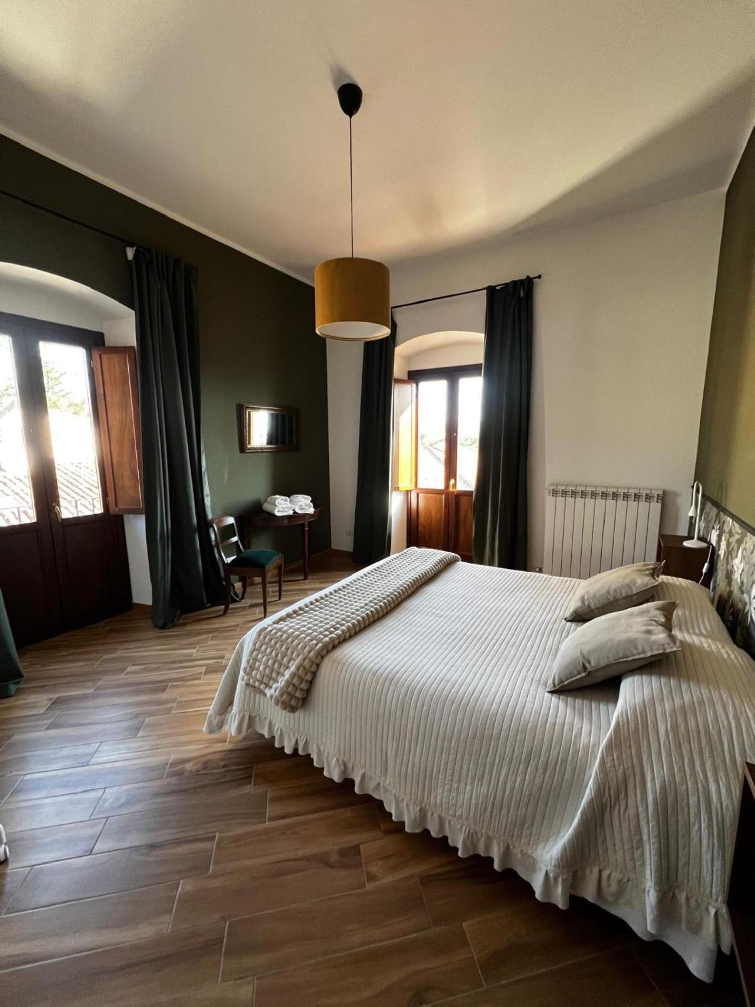 Antica Dimora San Crisante - Centro Storico Apartment LʼAquila Екстериор снимка